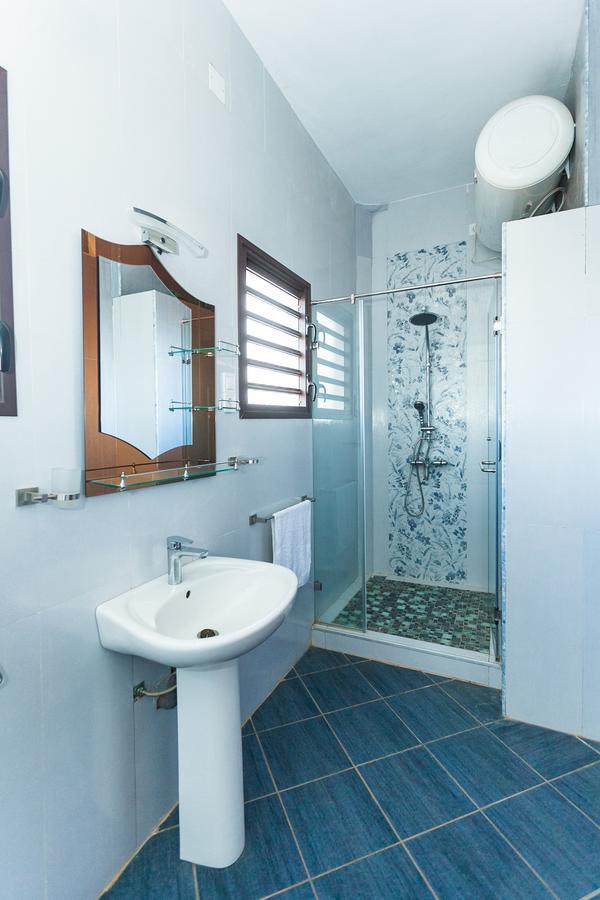 Oceanis Home & Voyages Ivato  외부 사진